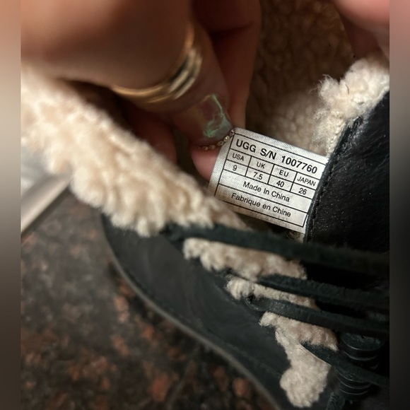 UGG “Akadia” Genuine Sheepskin Lace-Up Boots 9 - Picture 8 of 12